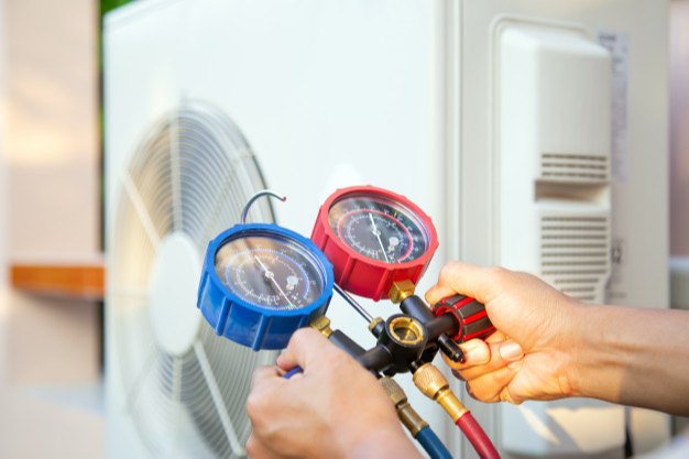 AC Gas Refilling Services image